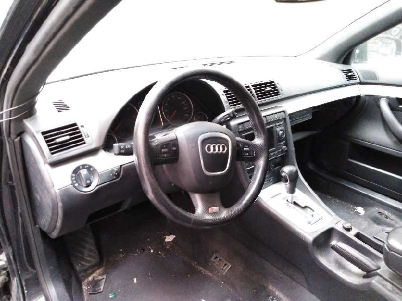 audi a4 berlina (8e) del año 2005