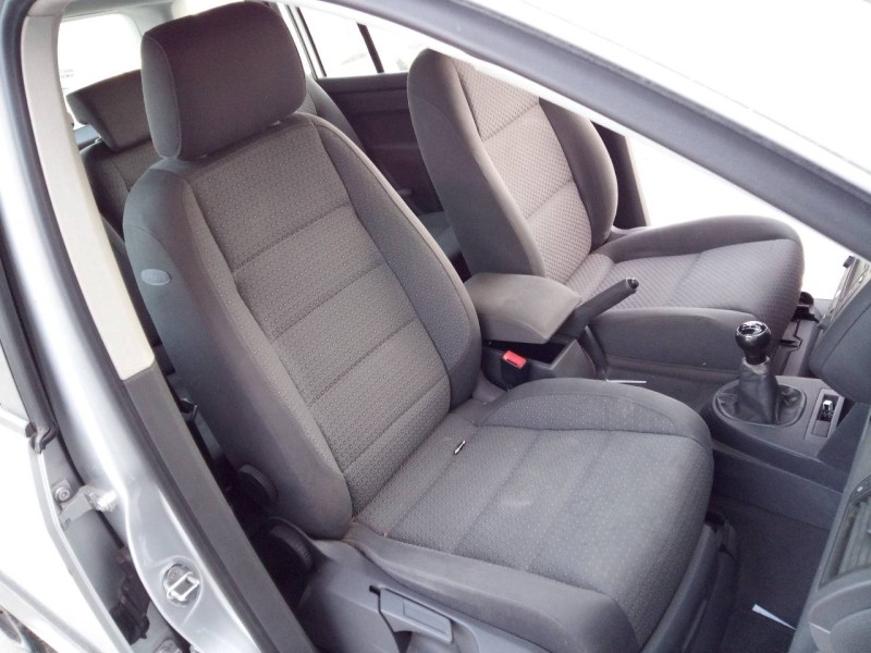 volkswagen touran (1t1) del año 2004