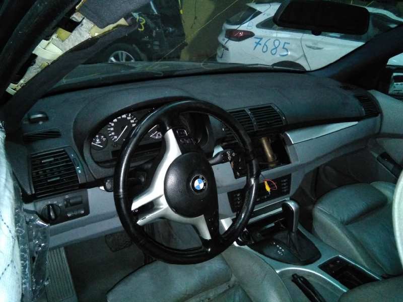 bmw x5 (e53) del año 2001