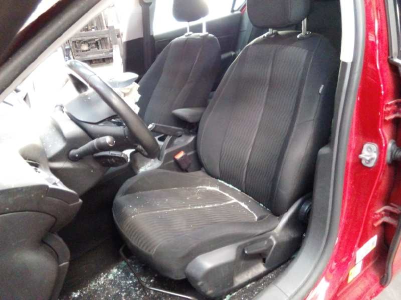peugeot 308 del año 2013