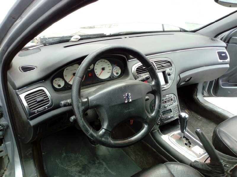 peugeot 607 (s1) del año 2001