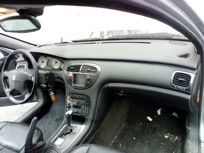 peugeot 607 (s1) del año 2001