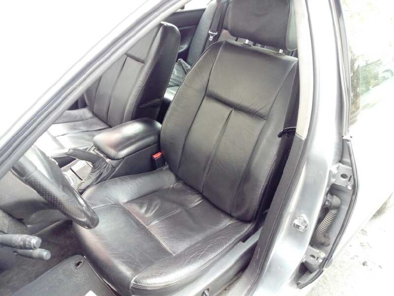 peugeot 607 (s1) del año 2001