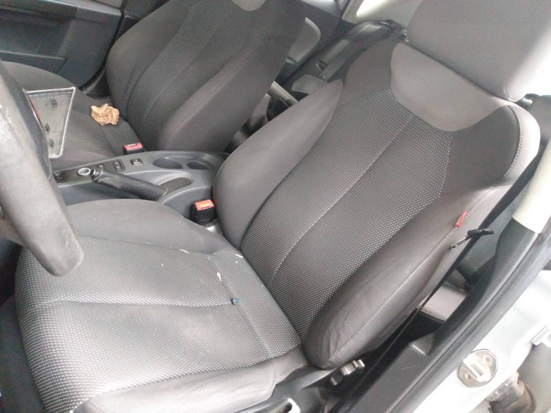 seat leon (1p1) del año 2005