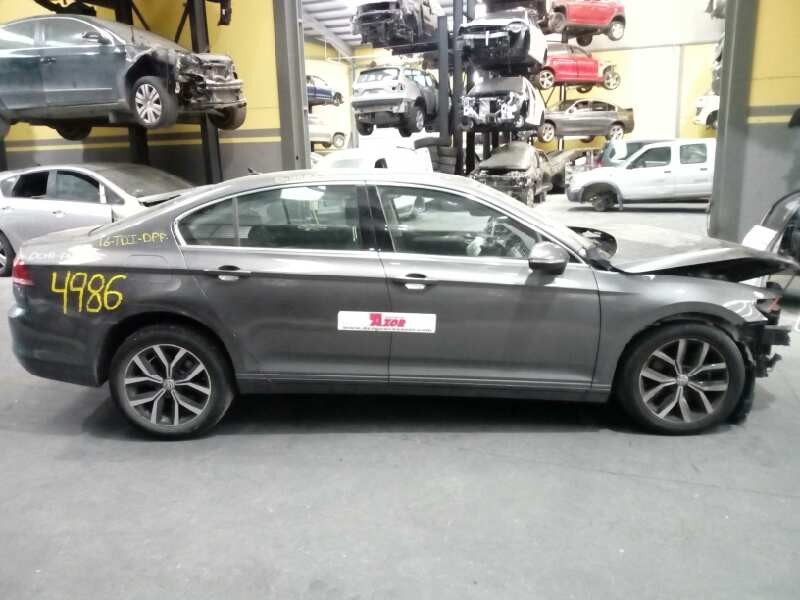 volkswagen passat lim. (3g2) del año 2015