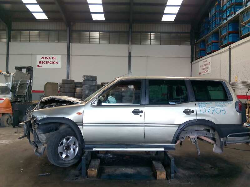nissan terrano/terrano.ii (r20) del año 2002