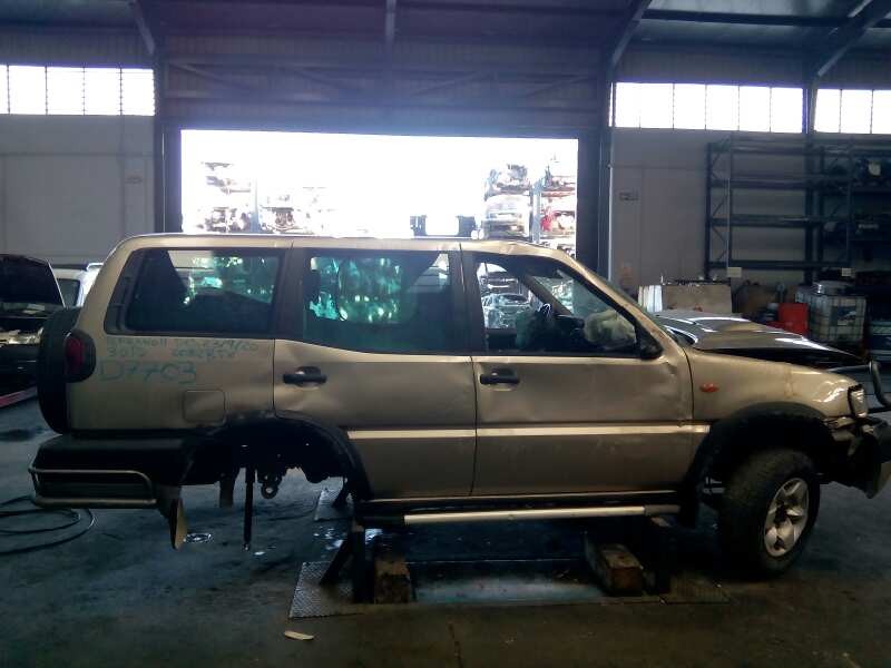 nissan terrano/terrano.ii (r20) del año 2002
