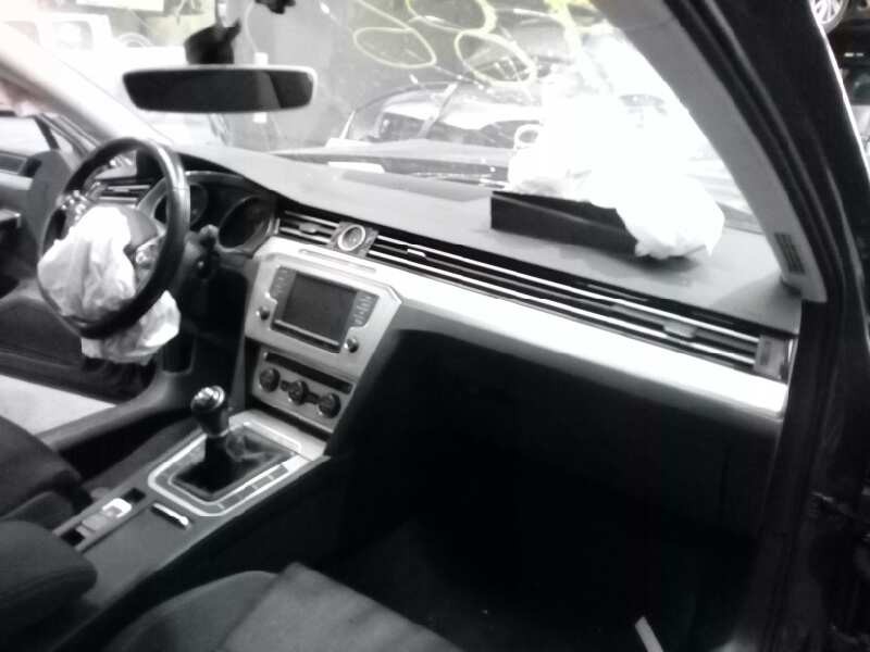 volkswagen passat lim. (3g2) del año 2015