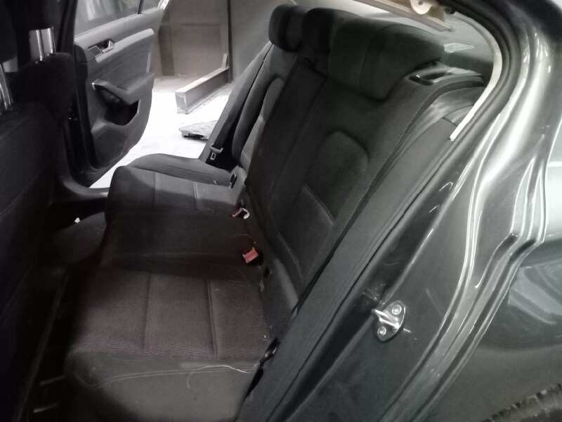 volkswagen passat lim. (3g2) del año 2015
