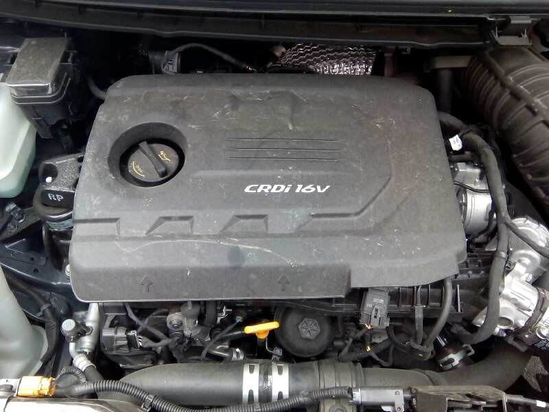 kia carens ( ) del año 2016