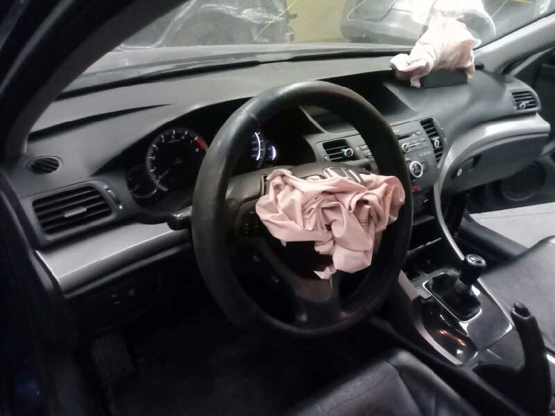 honda accord berlina (cu) del año 2010
