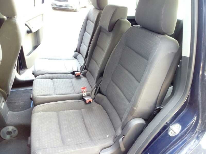 volkswagen touran (1t1) del año 2004
