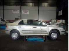 renault laguna ii (bg0) del año 2001