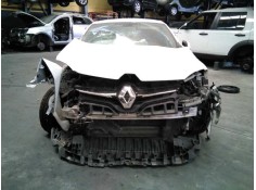 renault megane iii berlina 5 p del año 2015 2