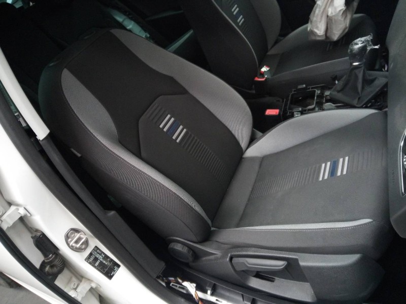 seat leon (5f1) del año 2020