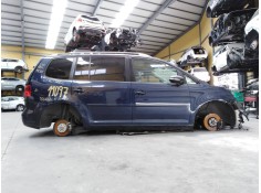 VOLKSWAGEN TOURAN (1T3)