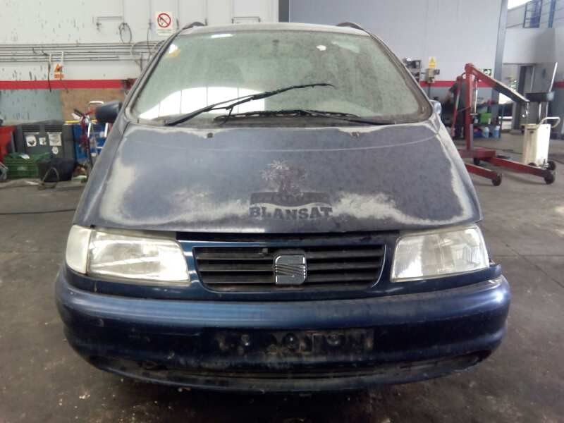 seat alhambra (7v8) del año 2000
