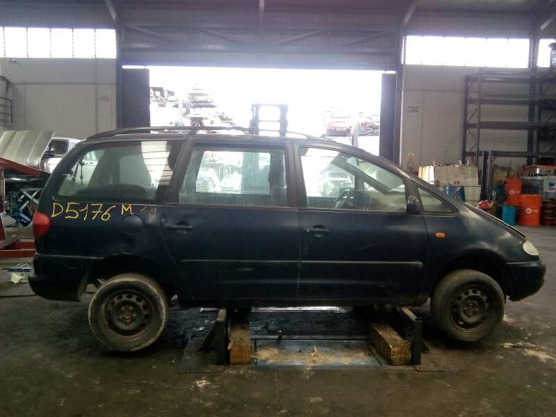 seat alhambra (7v8) del año 2000