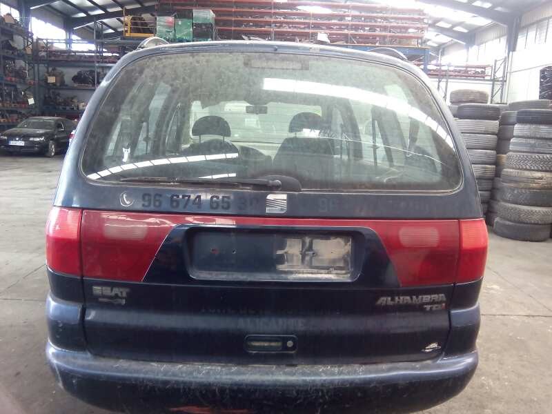 seat alhambra (7v8) del año 2000