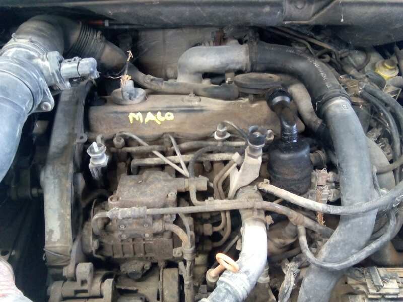 seat alhambra (7v8) del año 2000