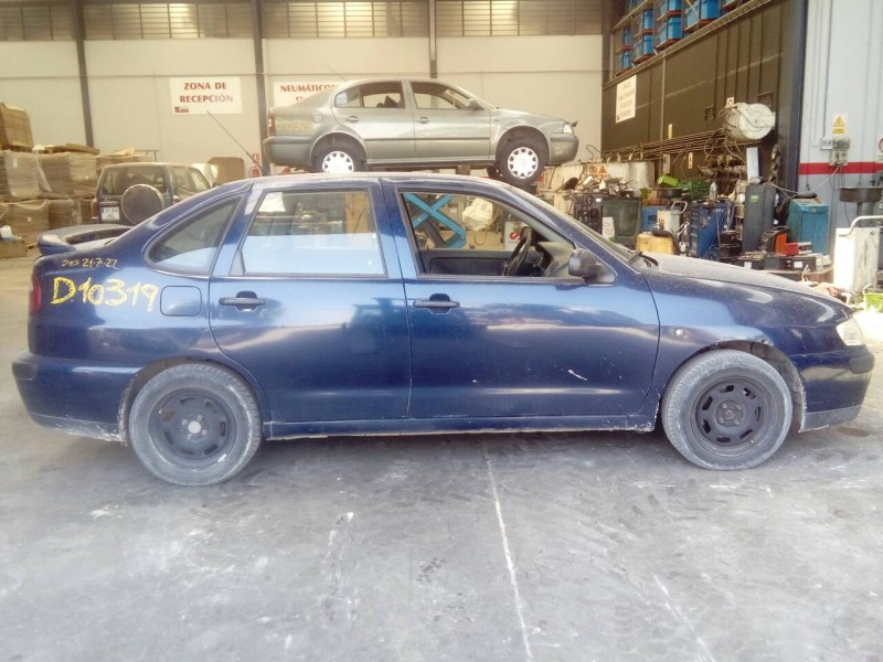 seat cordoba berlina (6k2) del año 2001