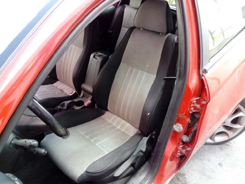 alfa romeo 147 (190) del año 2006