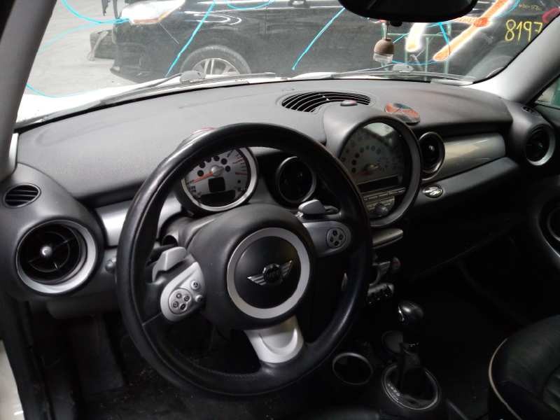 bmw mini (r56) del año 2006