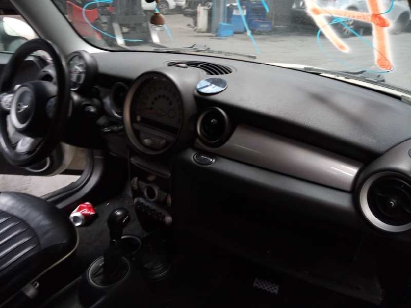 bmw mini (r56) del año 2006