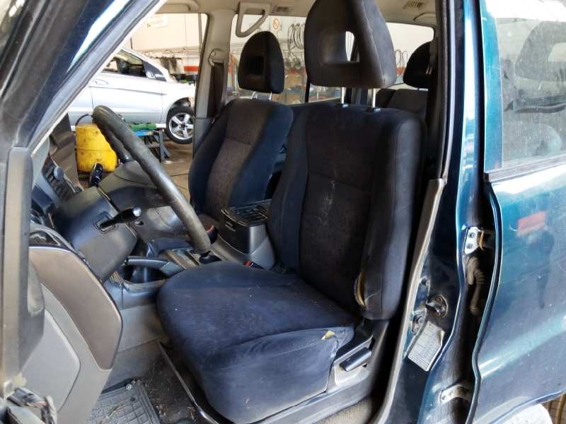 mitsubishi montero (v60/v70) del año 2001
