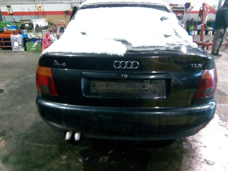 audi a4 berlina (b5) del año 2000