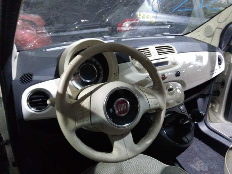 fiat nuova 500 (150) del año 2010