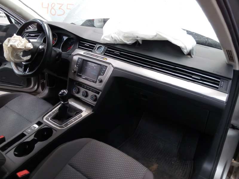 volkswagen passat lim. (3g2) del año 2016