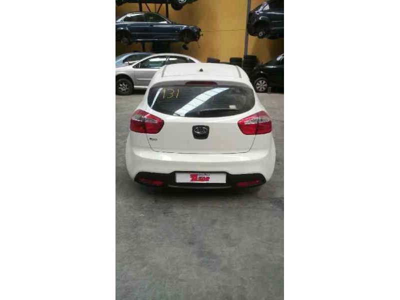 kia rio del año 2012