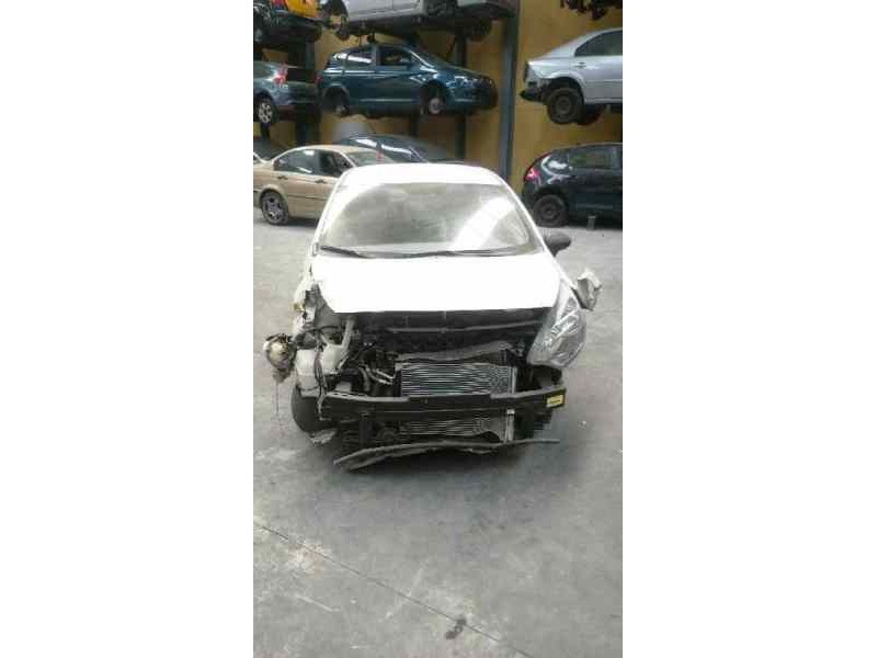 kia rio del año 2012