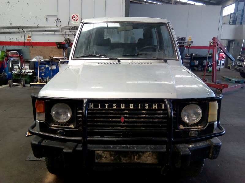 mitsubishi montero (l040) del año 1985