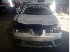 seat ibiza (6l1) del año 2004 2