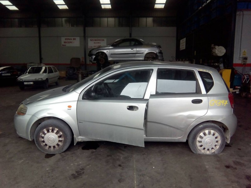 daewoo kalos del año 2004