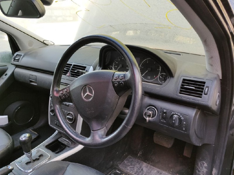 mercedes-benz clase a (w169) del año 2005
