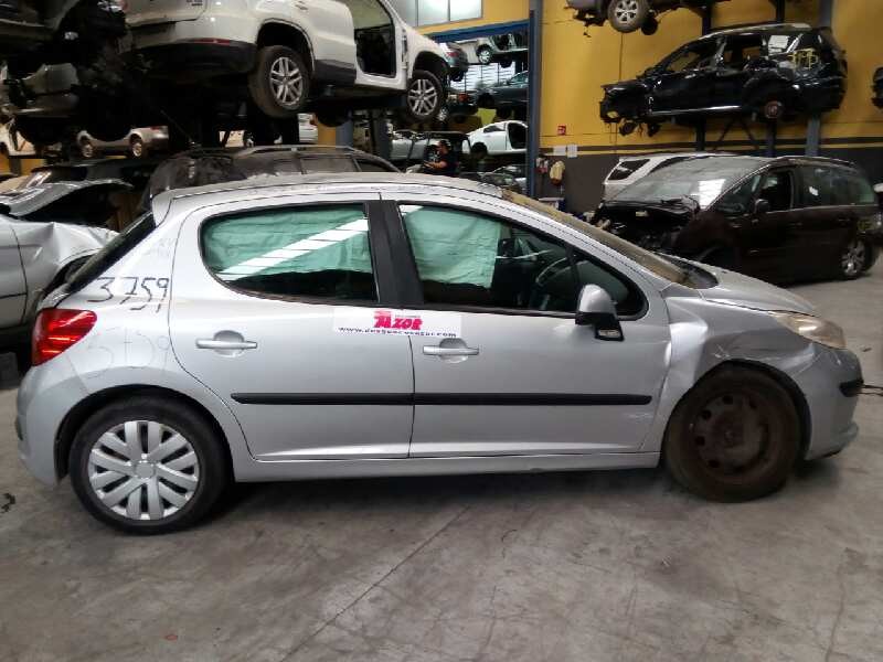 peugeot 207 del año 2006
