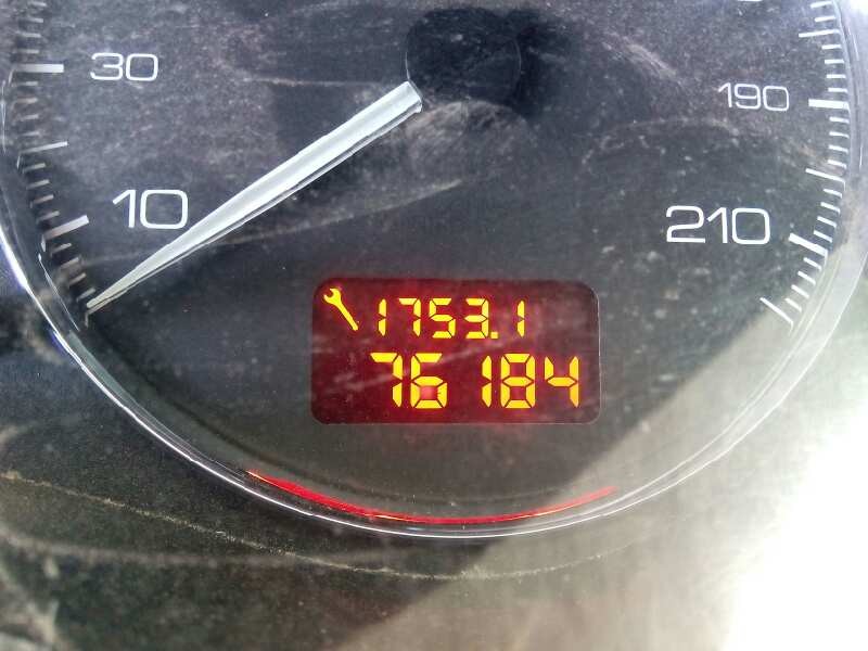peugeot 307 berlina (s2) del año 2005