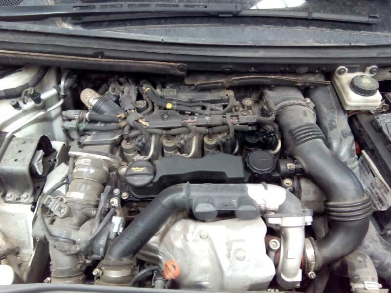 peugeot 307 berlina (s2) del año 2005