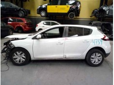 renault megane iii berlina 5 p del año 2015