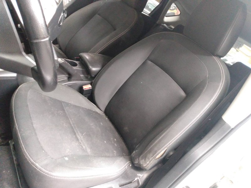 nissan qashqai (j10) del año 2011