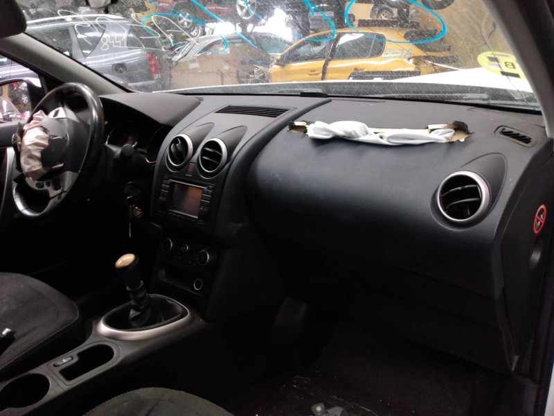 nissan qashqai (j10) del año 2011