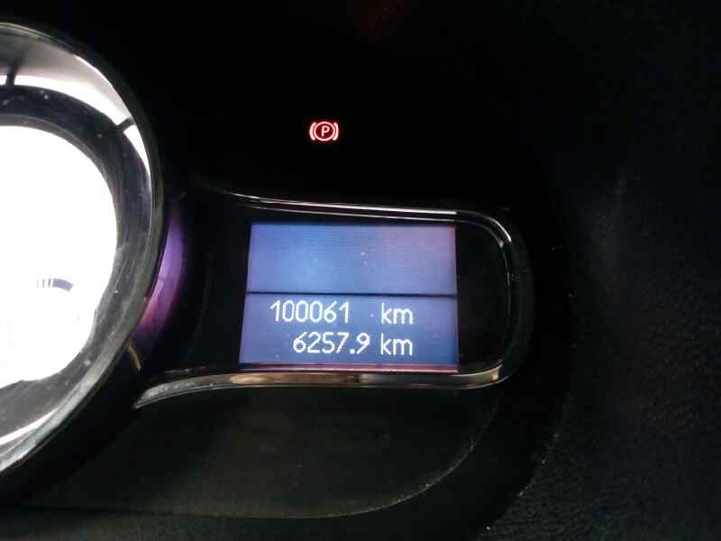 renault megane iii berlina 5 p del año 2015