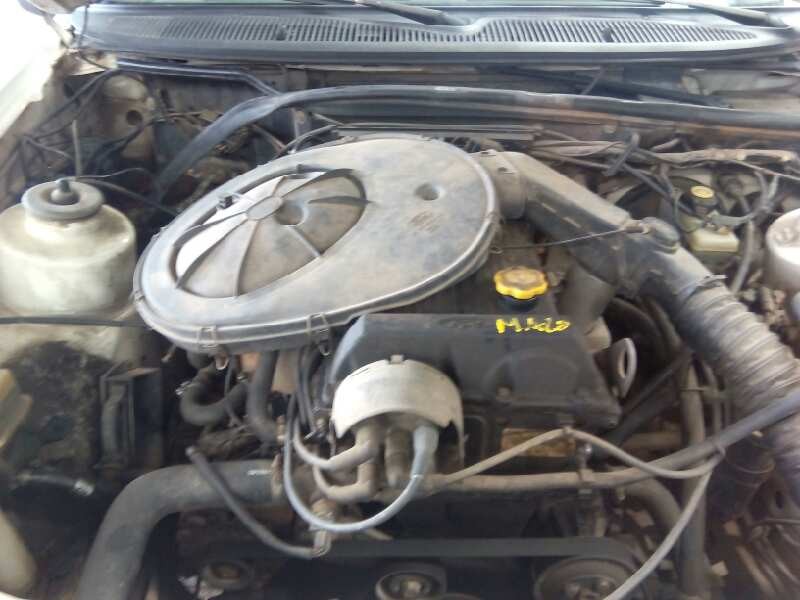 ford sierra berlina del año 1990