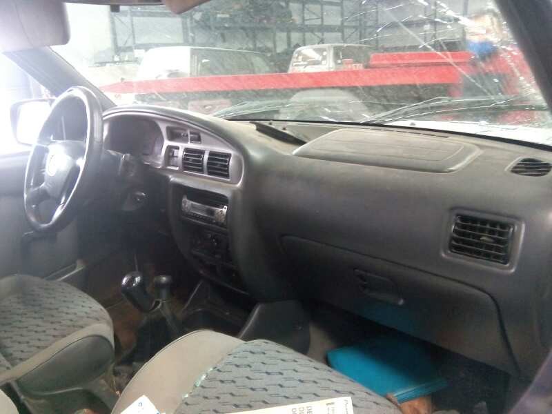 mazda b-serie (un) del año 2004