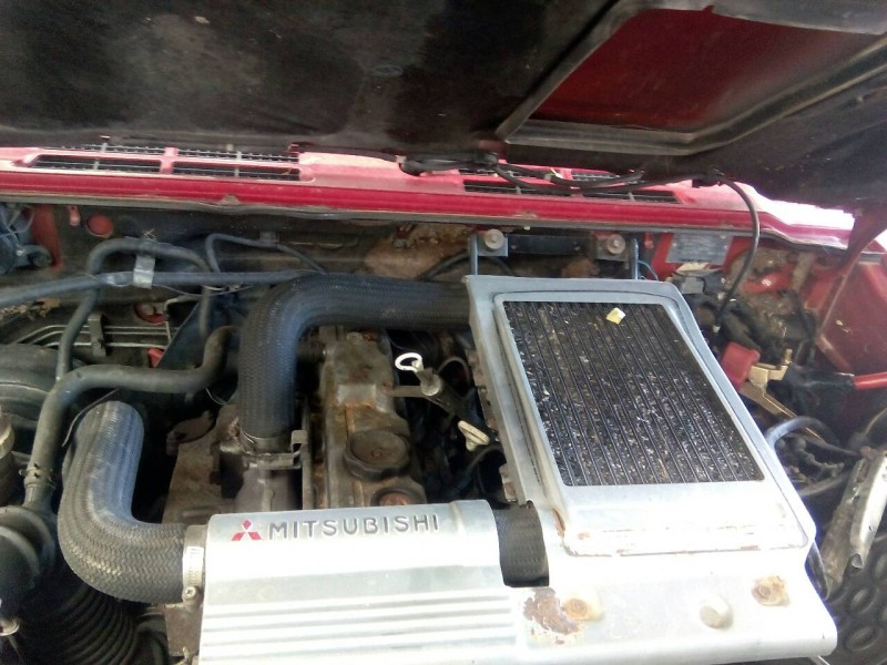mitsubishi montero (v20/v40) del año 1997