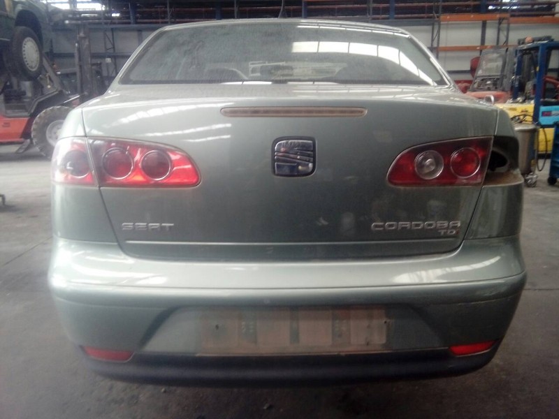 seat cordoba berlina (6l2) del año 2004