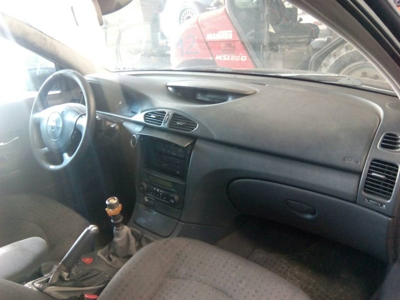 renault laguna ii (bg0) del año 2004
